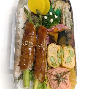 お弁当のおかず☆枝豆入りの卵焼き